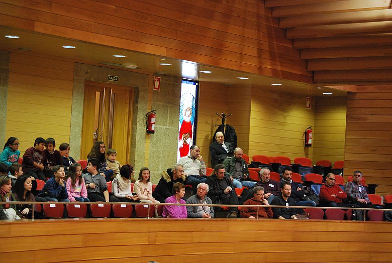 16-01-26 Parlamento ILP tarifa electrica 003.JPG